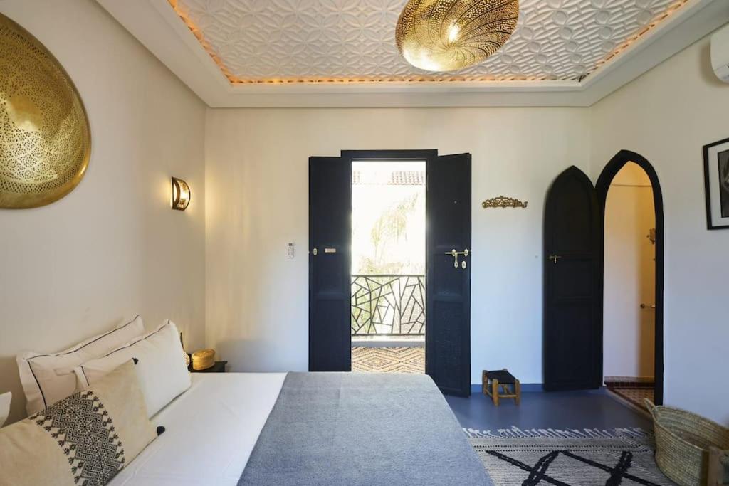 Riad Miloud En Exclusivite 10 P Au Coeur De La Medina Marrakesh Exterior photo
